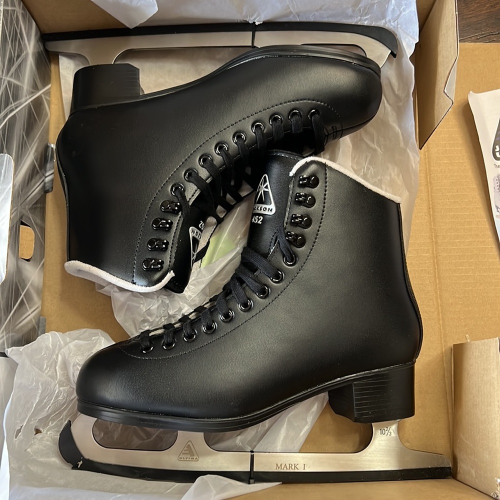 NWT Jackson Ultima Mens Ice Skates Black JS 452 Men’s Size 8 Older Beginner